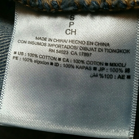 Old Navy jeans jacket. - Picture 8 of 8